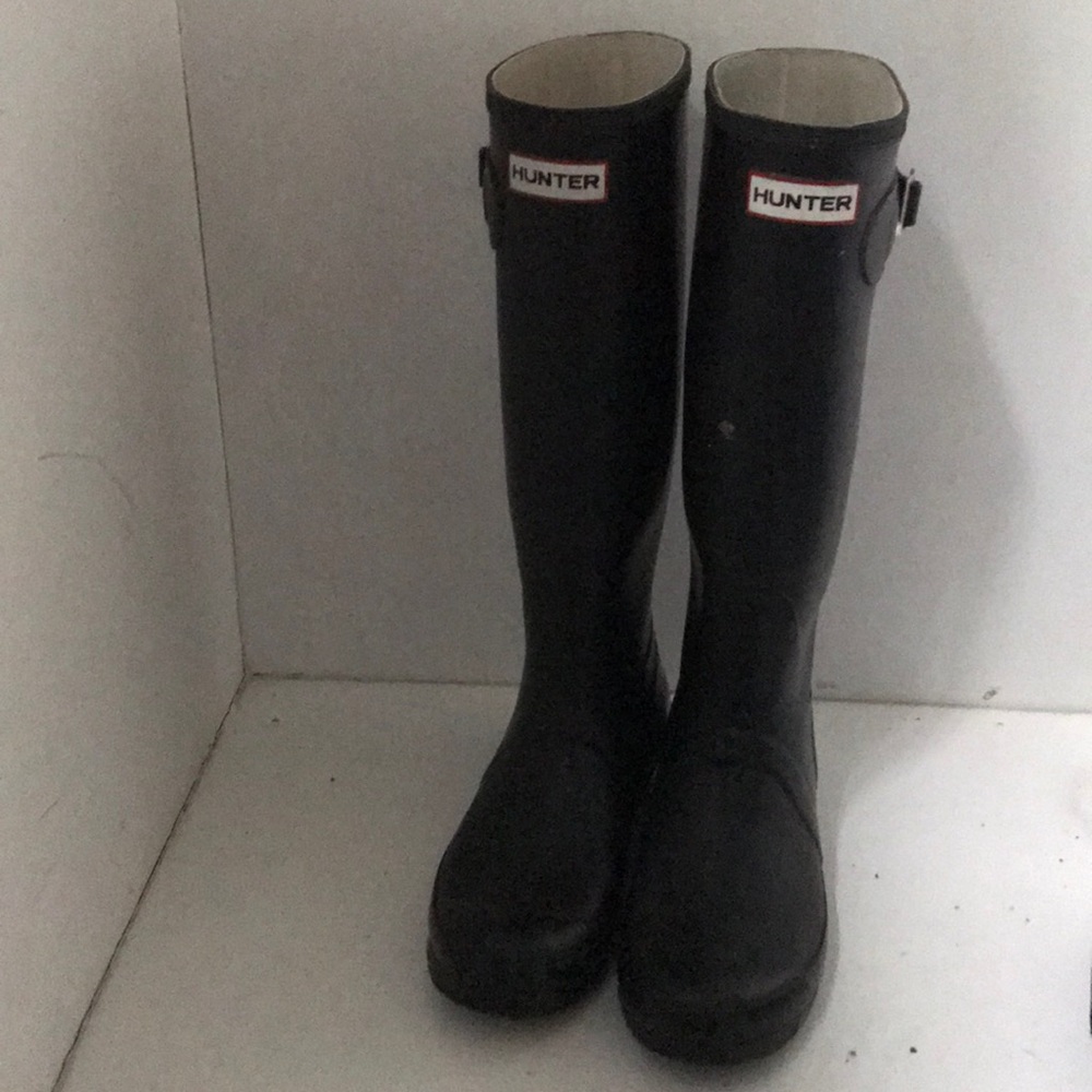 Matte black hunter rain boots